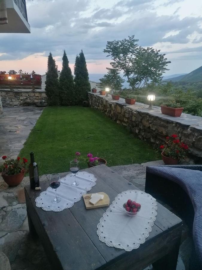 Yancheva Guest House Delchevo Exterior photo